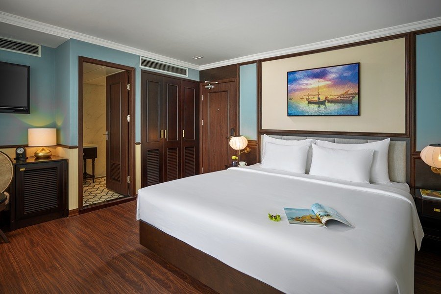 Capella cruise halong bay - Luxcotravels.com