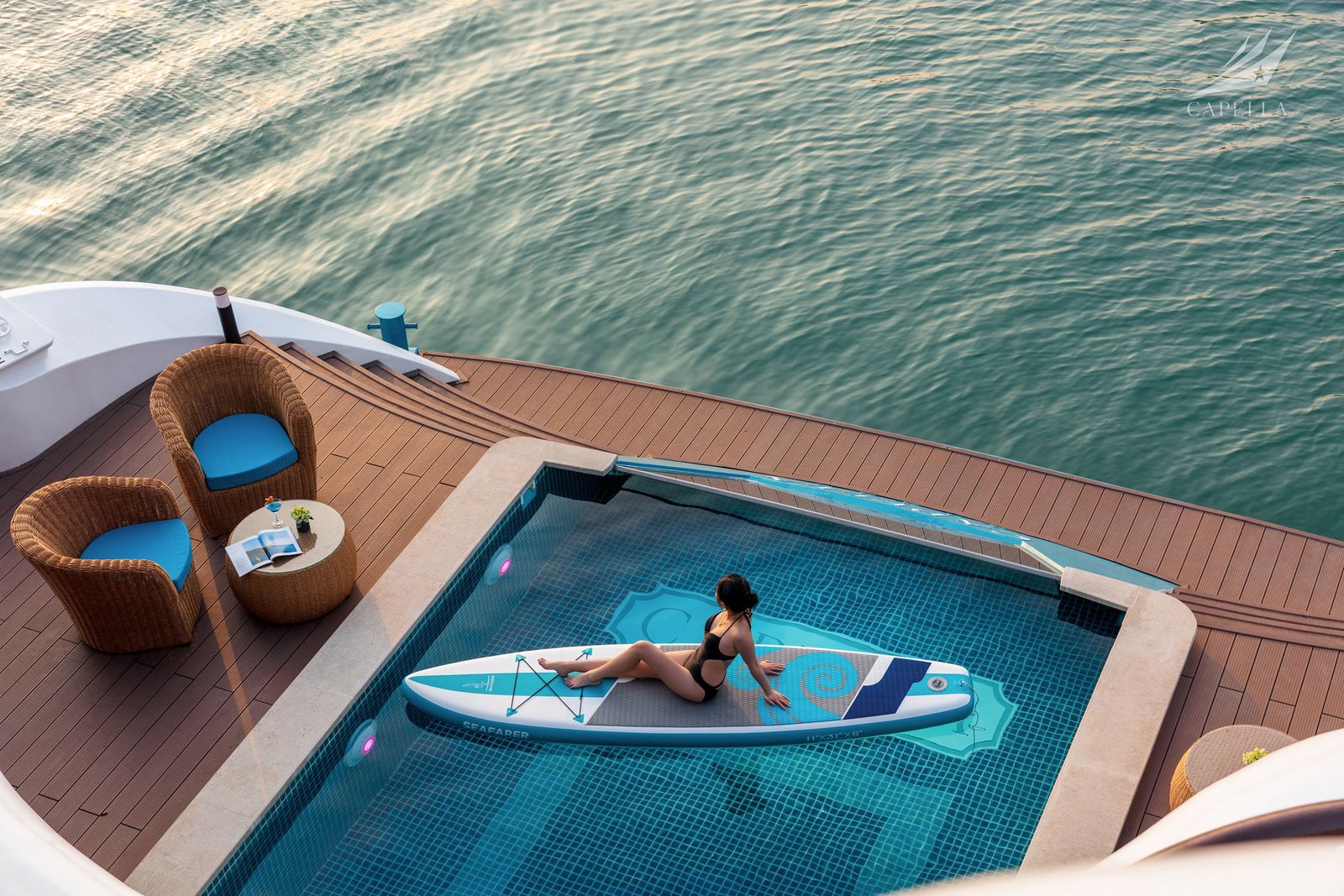 Capella cruise halong bay - Luxcotravels.com
