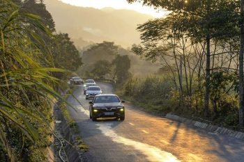 Private car Sapa to Halong bay