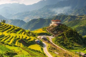 TREKKING TOUR SAPA 3 DAYS 2 NIGHTS FROM HA NOI – GROUP TOUR