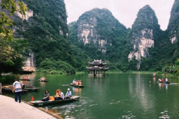 Tour Ninh Bình - Hoa Lư - Tam Cốc - Hang Múa một ngày xuất phát từ Hà Nội