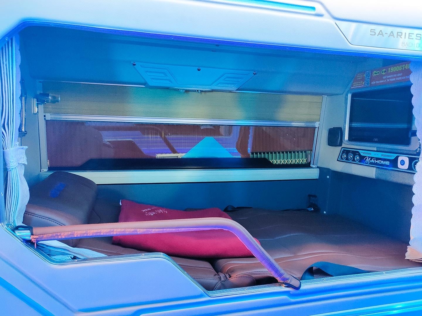 Cabin Bus