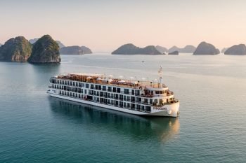 Du thuyền 5 sao Indochine - 45 phòng. Di sản vịnh Lan Hạ