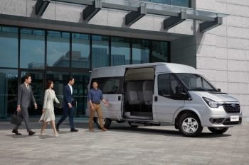 hanoi to Halong bay by 16 seats car