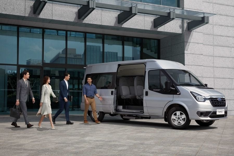 hanoi to Halong bay by 16 seats car