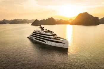 Du thuyền Victorious Cruise Hạ Long 5-6 sao – tuyệt đối điện ảnh