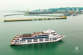 Du thuyền Ambassador 5 sao - Tour 1 ngày Hạ Long - Sự sáng tạo của Paradise